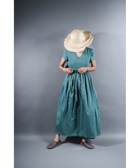1.Lilith- cap sleeve dress / Organic cotton satin / Shore blue