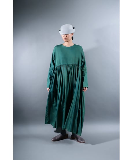 2.Kurteno-dress / Long sleeve / Organic cotton satin / Green lake