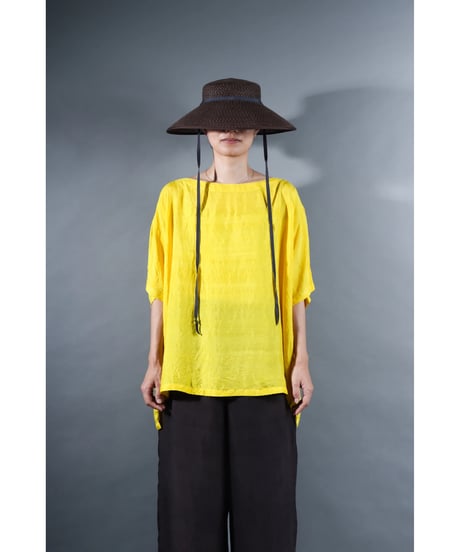 1.Karesante / slashed neck / Silk khadi / Shiny yellow