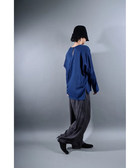 １.Fendo-Long sleeve tops / Organic cotton satin / Ryukyu indigo