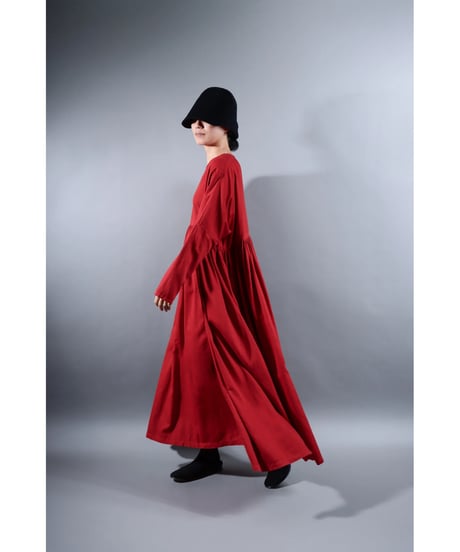 4.Kurteno-dress sp/ Long sleeve / Organic cotton satin / Madder red
