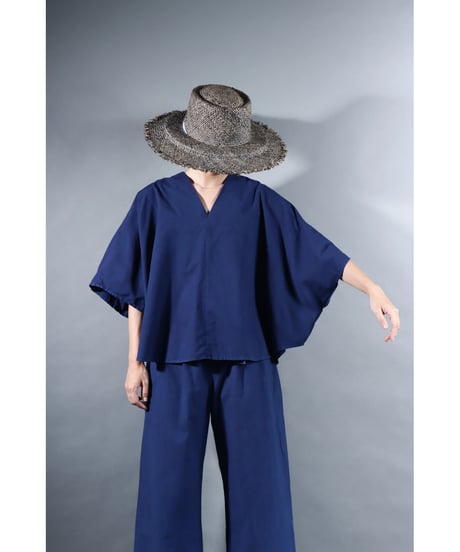 １.Ronda v-neck tops / sp / Organic cotton /  Ryukyu indigo