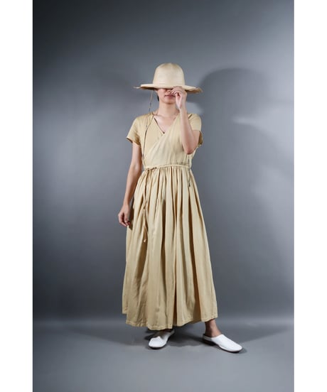 1.Lilith cap sleeve dress / Organic cotton satin  / Clove