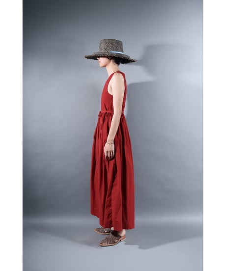 2.Lilith / Dress / Sleeveless / Organic cotton lawn / Madder red