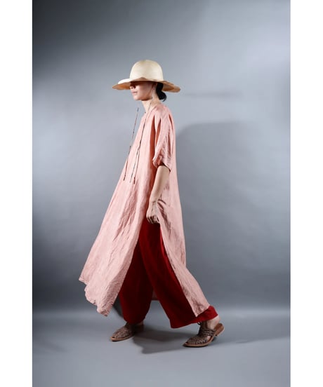 2.Slit dress / Half sleeve / Silk khadi / Pink beige