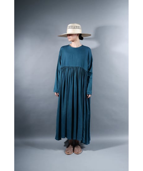 4.Kurteno-dress  / Long sleeve / Organic cotton satin / Dark water