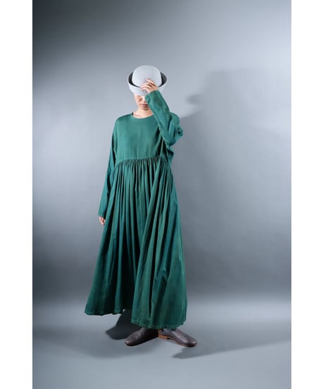 2.Kurteno-dress / Long sleeve / Organic cotton satin / Green lake