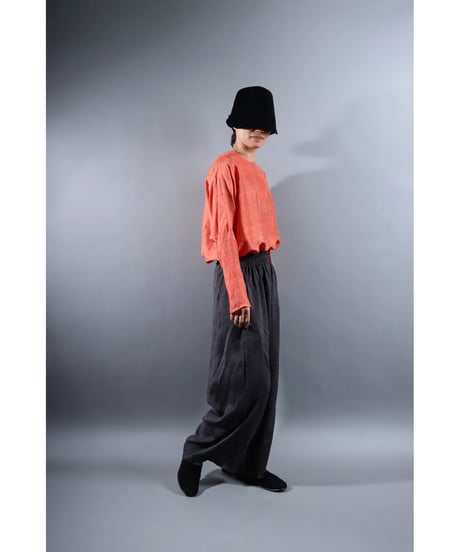 4.Lumo pants / Silk khadi / Dark charcoal