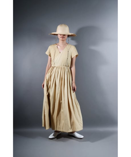 1.Lilith cap sleeve dress / Organic cotton satin  / Clove