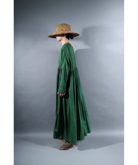 3.Kurteno valo / Long sleeve / Organic cotton satin / Leaf green
