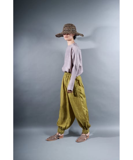 1.Lumo balono / pants /Silk khadi / Gold