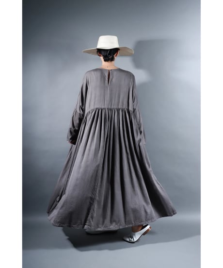 1.Kurteno-dress / Long sleeve / Organic cotton satin / Warm gray