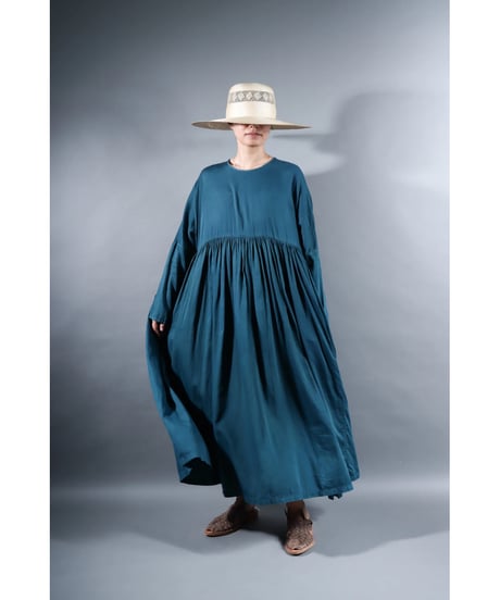 4.Kurteno-dress  / Long sleeve / Organic cotton satin / Dark water