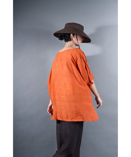 4.Karesante / slashed neck / Silk khadi / Tangerine Orange
