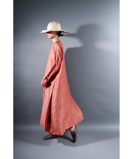 3. Slit dress / Long sleeve / Silk khadi / Sunset pink