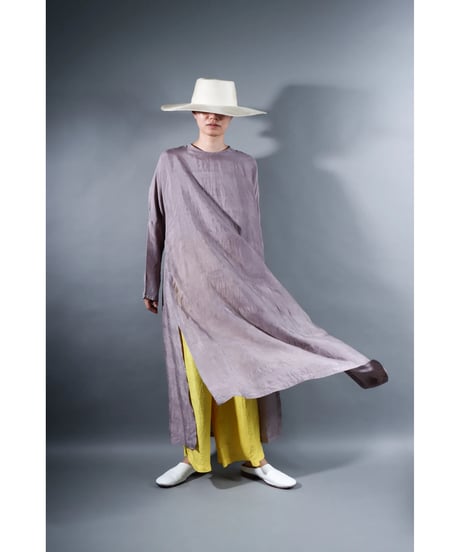 2. Slit dress / Long sleeve / Silk khadi / Pale purple gray