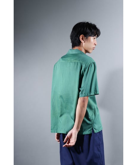 1.Kolumo / size1 / satin / Atoll green