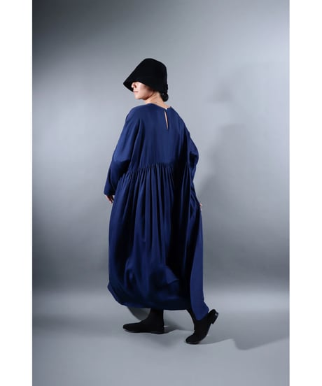 5.Kurteno-dress sp/ Long sleeve / Organic cotton satin / Midnight blue