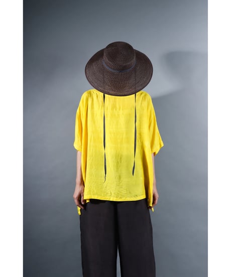 1.Karesante / slashed neck / Silk khadi / Shiny yellow
