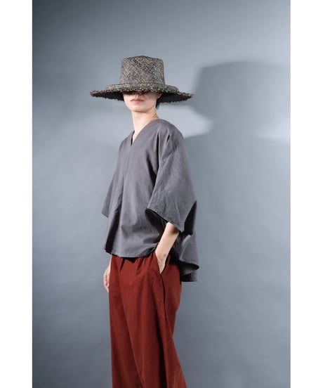 3.Ronda v-neck tops / Organic cotton /  Warm gray
