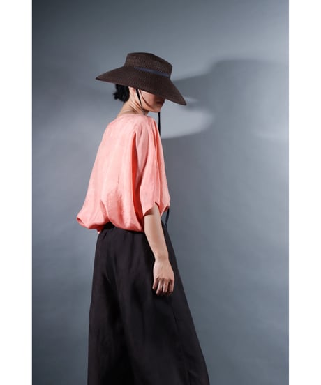 6.Karesante / slashed neck / Silk khadi / Peach pink