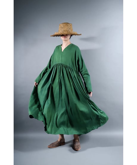 3.Kurteno valo / Long sleeve / Organic cotton satin / Leaf green