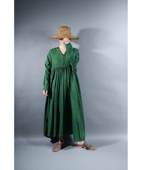 3.Kurteno valo / Long sleeve / Organic cotton satin / Leaf green