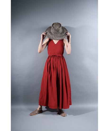 2.Lilith / Dress / Sleeveless / Organic cotton lawn / Madder red