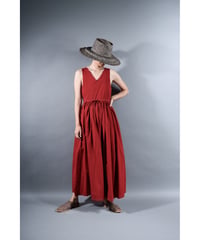 2.Lilith / Dress / Sleeveless / Organic cotton lawn / Madder red
