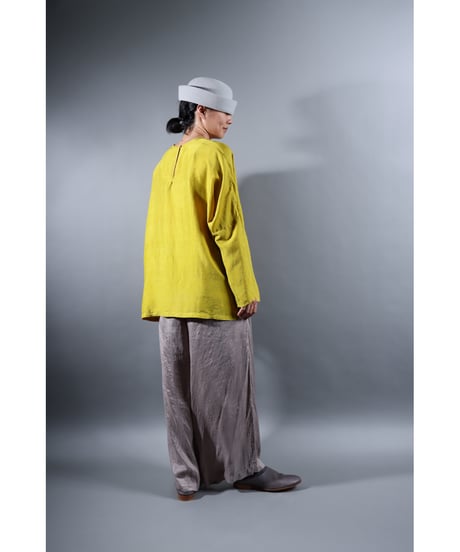 3.Fendo-Long sleeve tops/ Silk khadi / Full moon