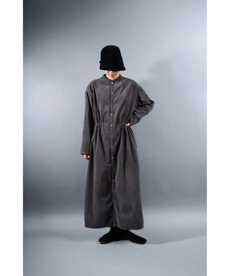 1.Kite / One piece / Organic cotton corduroy / Warm gray