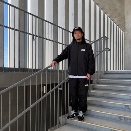 Joint Clothing Set Up