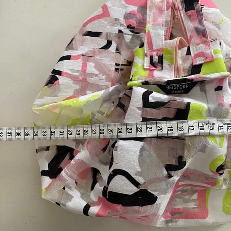 "paper fan" BAG