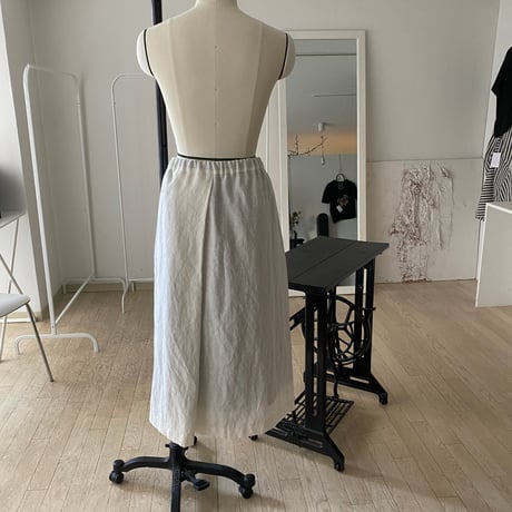 WHITE ramie LINEN "skirt "