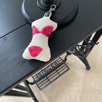 torso KEY👙ring