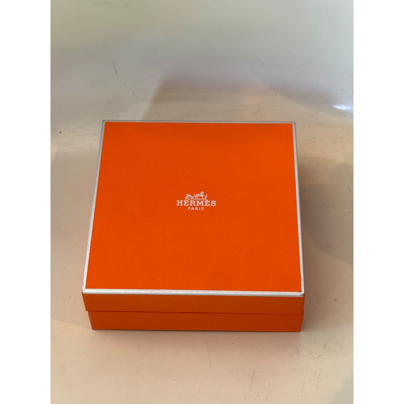 HERMES】Perfume Bottle Necklace | BAKU STORE