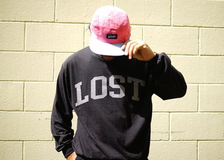 LOST COLLEGE LOGO L/S TEE