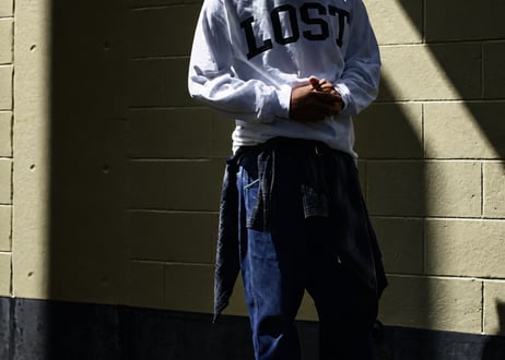 LOST COLLEGE LOGO L/S TEE