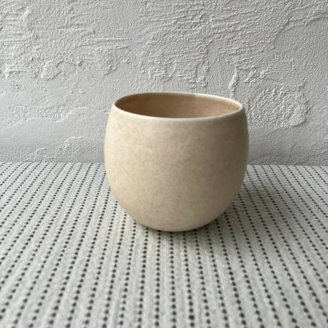 加藤かずみ　りんご カップ