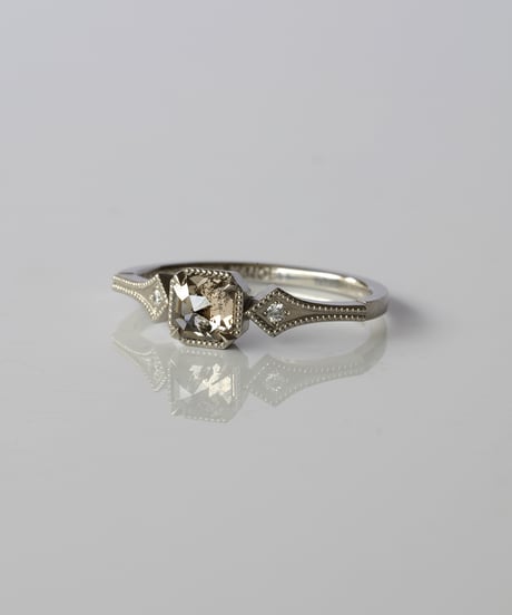 One of kind / Natural Diamond Ring ＜Pt＞ -R631PT