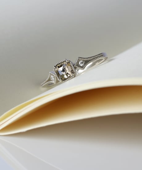 One of kind / Natural Diamond Ring ＜Pt＞ -R631PT
