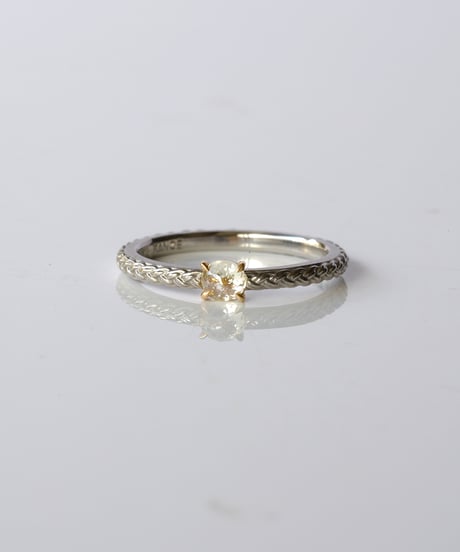 One of kind / Natural Diamond Ring ＜Pt/K18YG＞ - R253PTYG