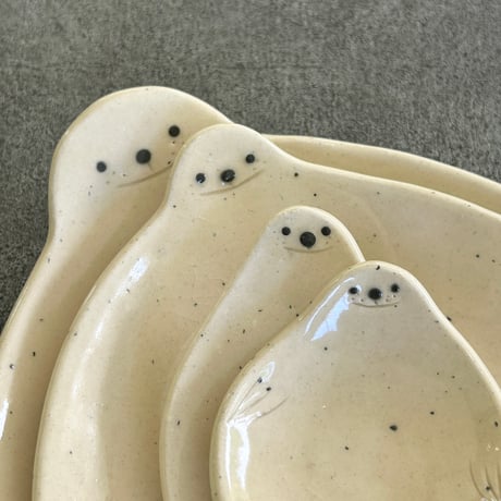 UMESHISO工房 アザラシ皿