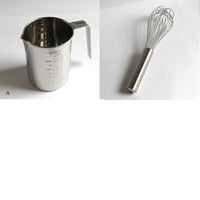 メジャーカップ500cc／泡立て器