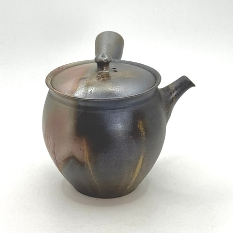 水野陽景 Yokei Mizuno  炭化窯変 緋襷柿型 小茶注　ST1198