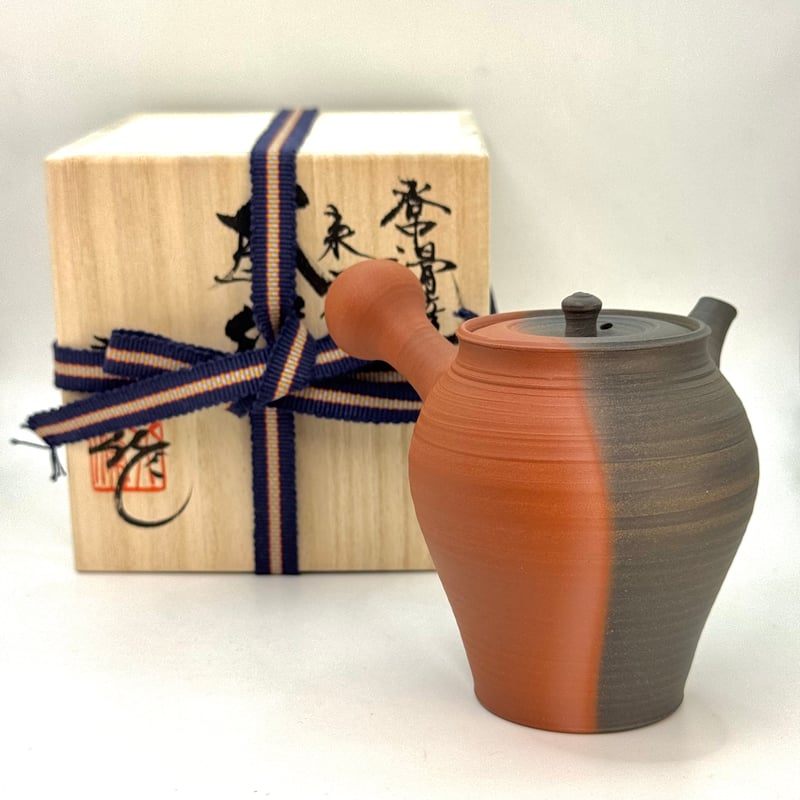 北條 Hokujo 朱泥窯変 茶注 (木箱付) ST1210 | TOKONAME ISOBE