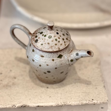 小北條 Kohokujo 彩色 印籠蓋 後手茶注　ST1246