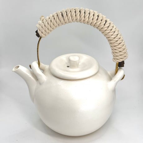 甚秋  伊藤成二  Jinshu  Seiji Ito  煮水器 白 　ST1360