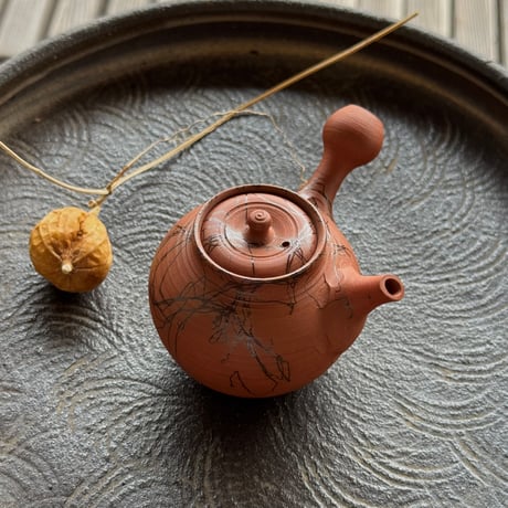 北條 Hokujo 朱泥藻掛 茶注 木箱入　ST1344