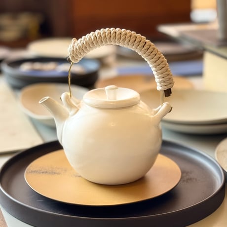 甚秋  伊藤成二  Jinshu  Seiji Ito  煮水器 白 　ST1360
